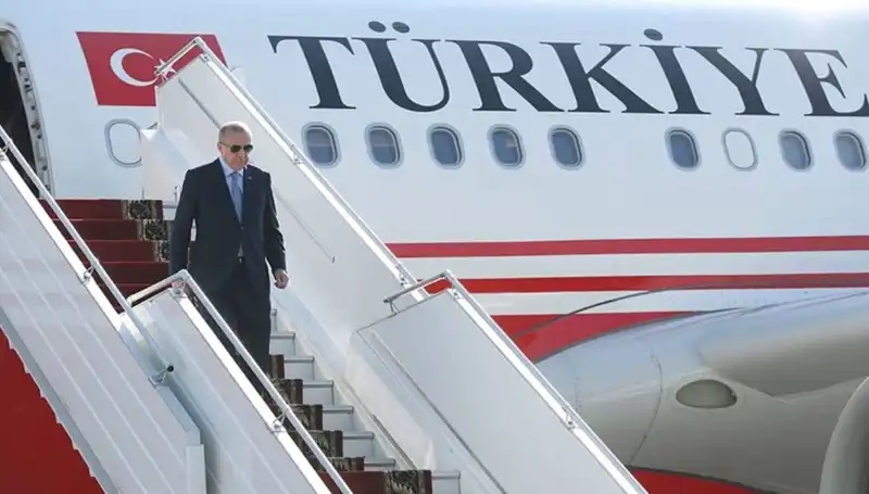Cumhurbaşkanı Erdoğan İtalya’dan Dönüşte Yeni Mesajlar Verdi