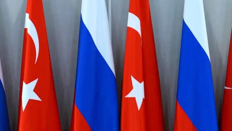 Rusya ve Türkiye’nin 105 Yıllık Diplomatik İlişkileri: Denge Siyaseti Üzerine Bir Bakış