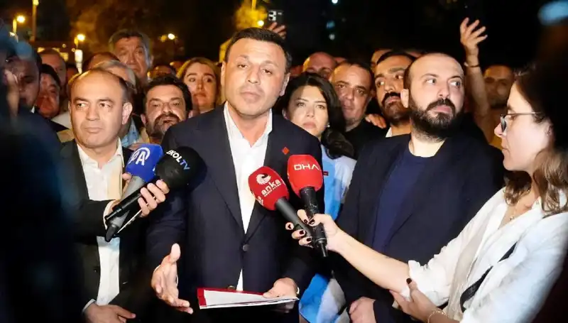 CHP İstanbul İl Başkanı Özgür Çelik'in İfade Vermesi: Gelişmeler Neler?