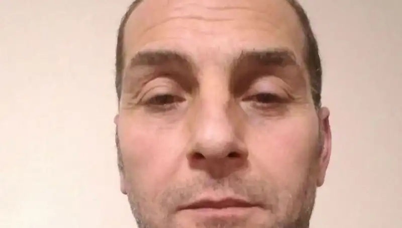 Yıldırım Çarpmasıyla Hayvanları Koruyan Çiftçi Hayatta Kalmayı Başardı!