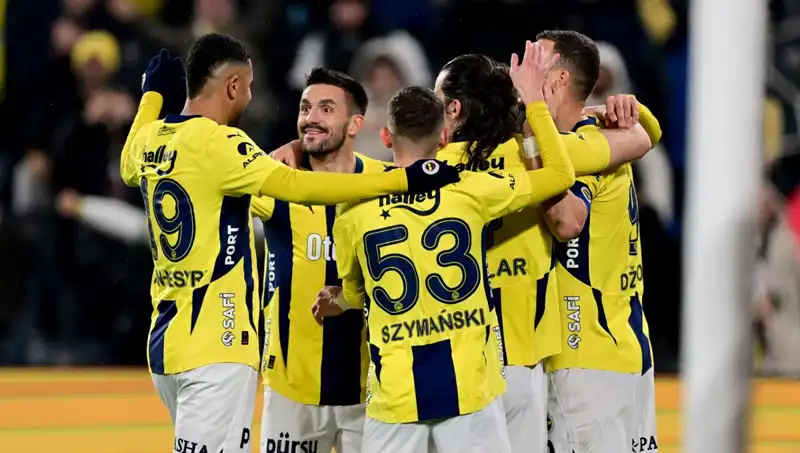 Kadıköy'de Futbol Dünyası Sarsılıyor: Bu İşi Bitirelim!