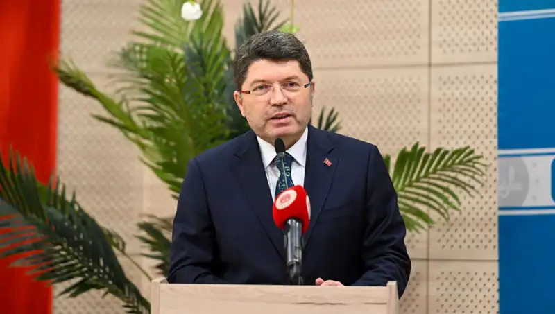 Bakan Tunç: Terörsüz Türkiye'ye Giden Yolda Üç Temel Adım