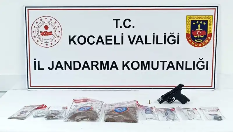 Kocaeli'de Uyuşturucu Operasyonu: 20 Gözaltı ve Yakalanan Maddeler