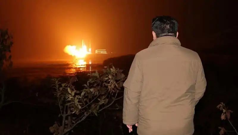 Kuzey Kore’nin Silah Programı: Amerika'nın Gizli Bedeli Nedir?