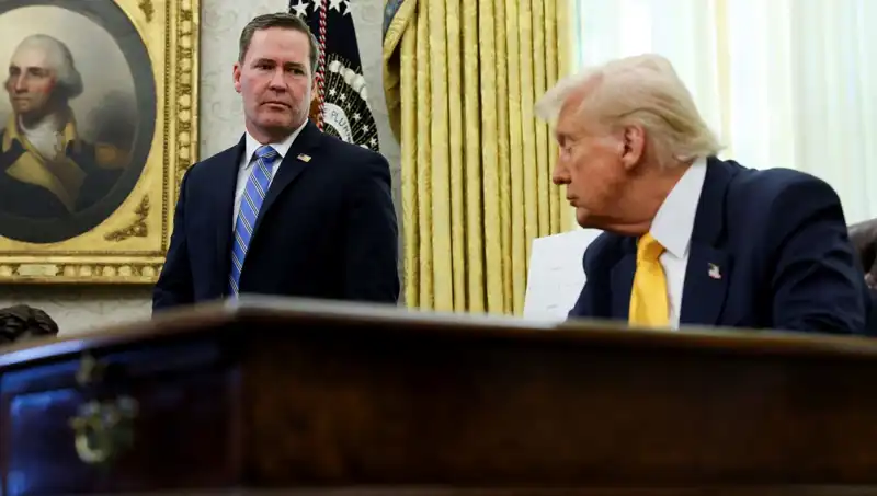 Trump'ın Danışmanından Şok Açıklama: Savaş Planı Sızdırıldı!
