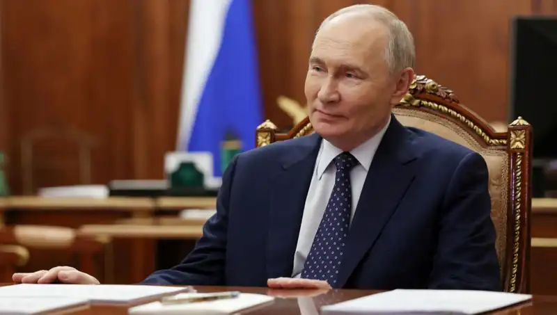 Putin'den Şaşırtan Açıklama: Çin'le Uzayda Ortak Hedeflerimiz Var