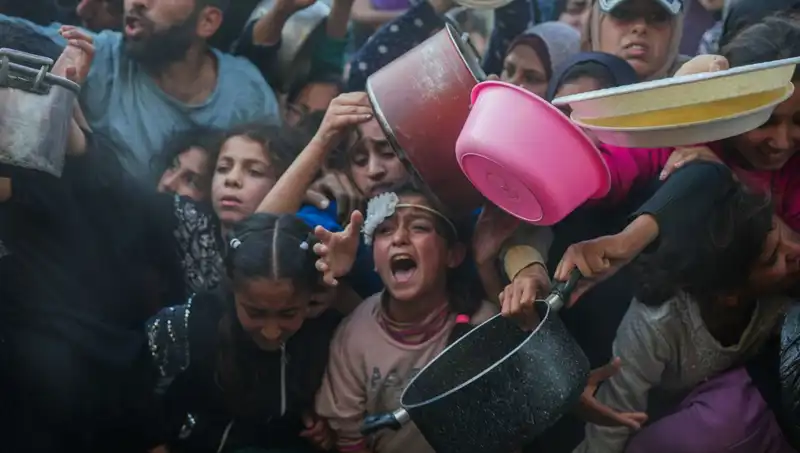 Gazze'de Un Stokları Tükendi: Açlık Krizi Kısa Sürede Derinleşebilir